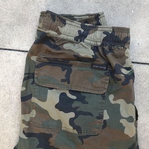 BRAND NEW Camo Pants with Zipper detail